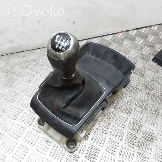 Hyundai i30 Gear selector/shifter (interior) 