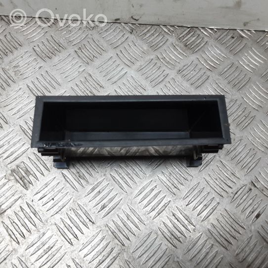 Toyota Prius (XW20) Box/scomparti cruscotto 5552033020