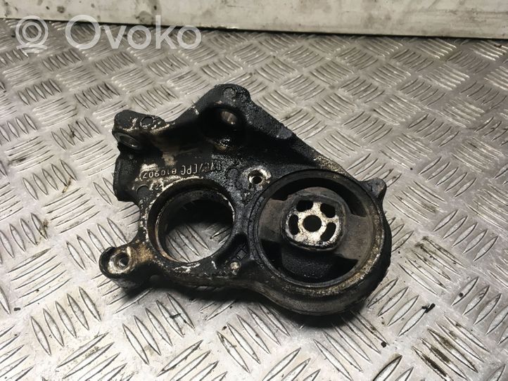 Peugeot 407 Engine mount bracket EPC810907