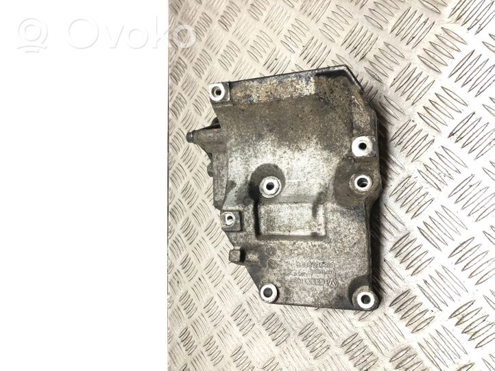 Ford Fiesta Supporto del generatore/alternatore 038260885C