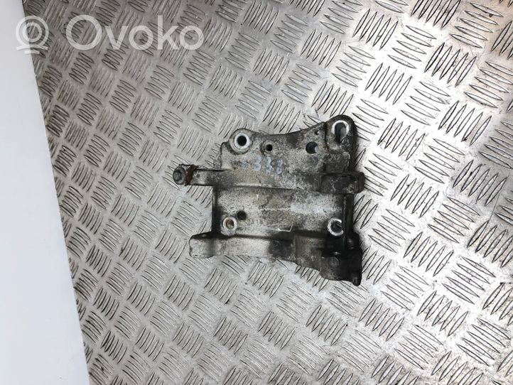 Peugeot 307 Support de générateur / alternateur 963734938