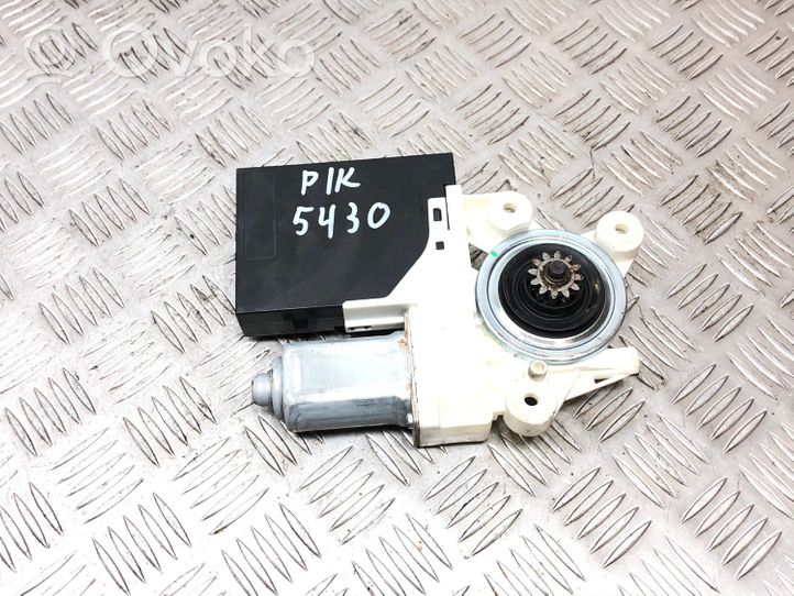 Volvo V50 Moteur de lève-vitre de porte avant 30739007