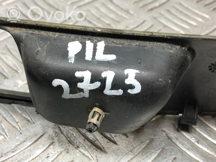 Toyota Avensis T250 Obudowa klamki wewnętrznej drzwi przednich 6761505020