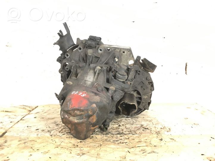 Nissan Micra Scatola del cambio manuale a 5 velocità 8200137170