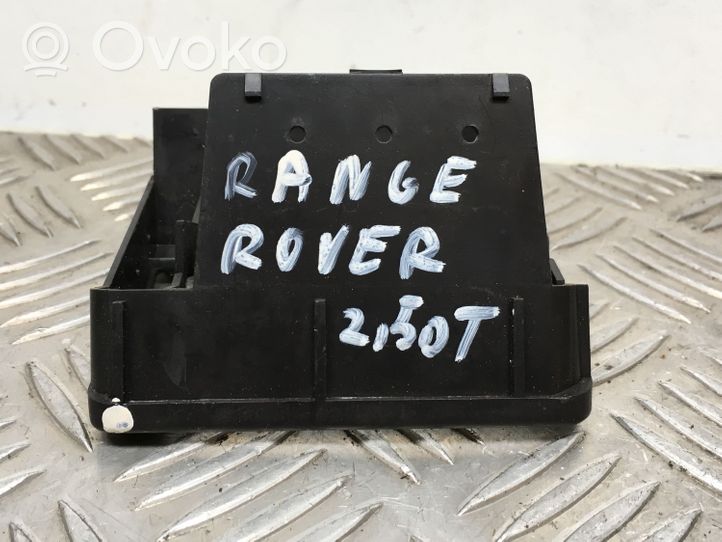 Land Rover Range Rover P38A Kojelaudan sivutuuletussuuttimen kehys 