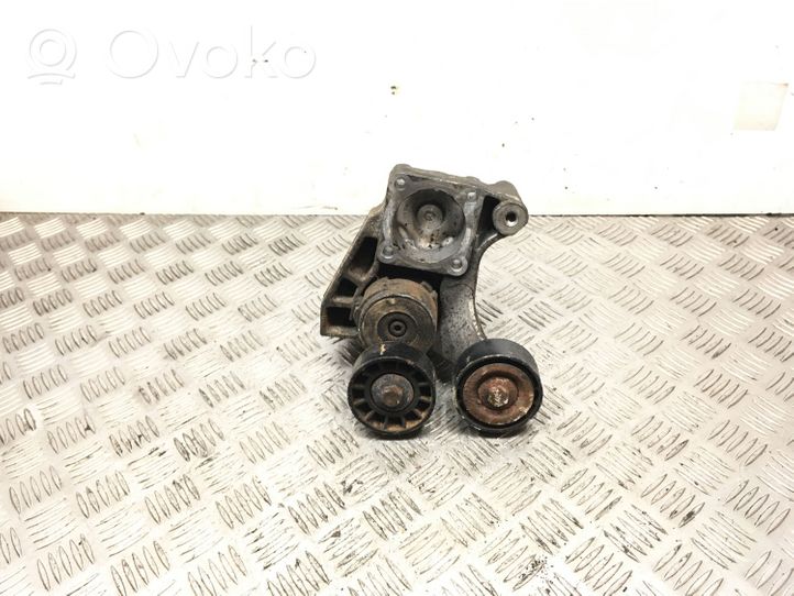 Fiat Ducato Ohjaustehostimen pumpun kannake 200000019