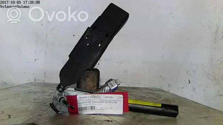 Renault Kangoo III Klamra przedniego pasa bezpieczeństwa 33012418