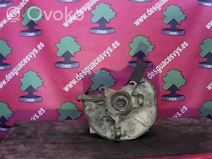 Volvo 440 Front wheel hub spindle knuckle 