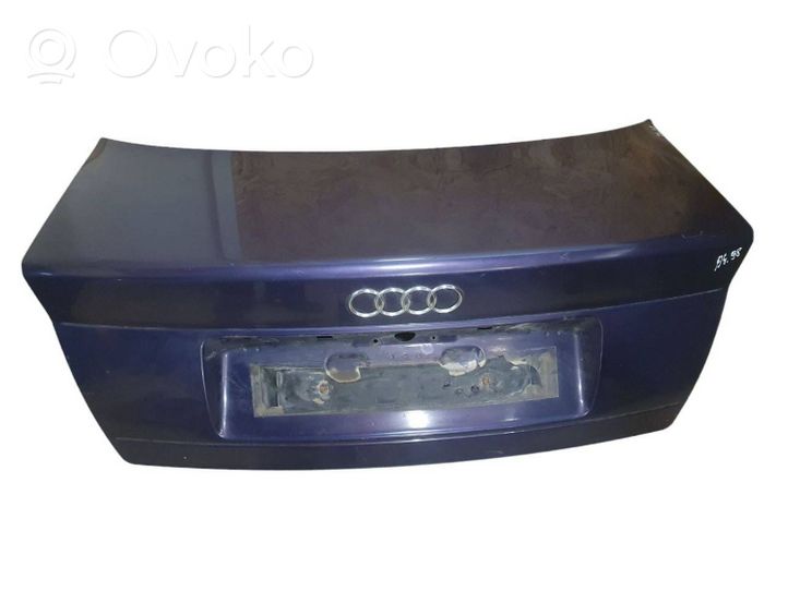 Audi A4 S4 B5 8D Tylna klapa bagażnika 