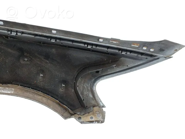 Volkswagen Touareg I Fender 7L6821105