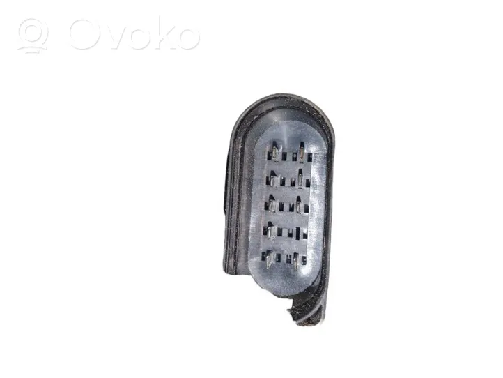 Audi A6 S6 C6 4F Phare frontale 16016300