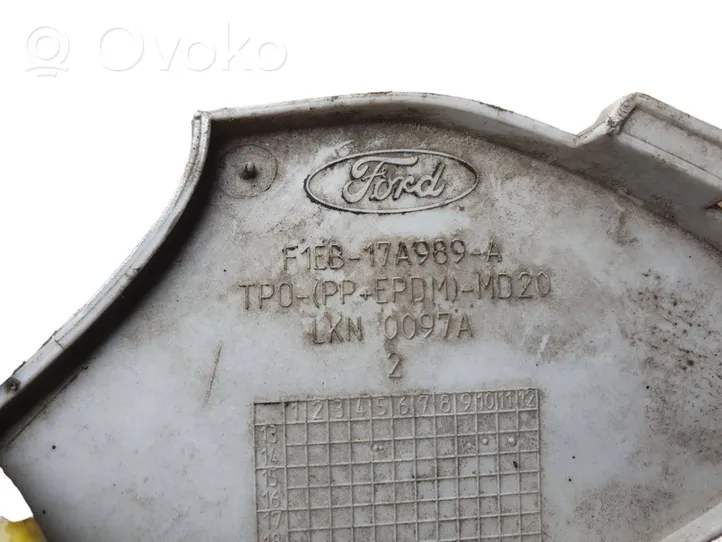 Ford Focus Zaślepka spryskiwacza lampy przedniej F1EB17A989A