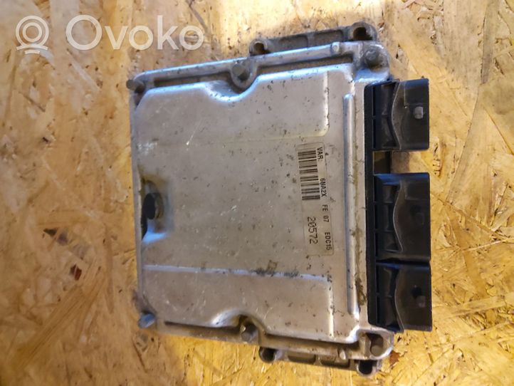 Citroen Xsara Picasso Calculateur moteur ECU 0281010996