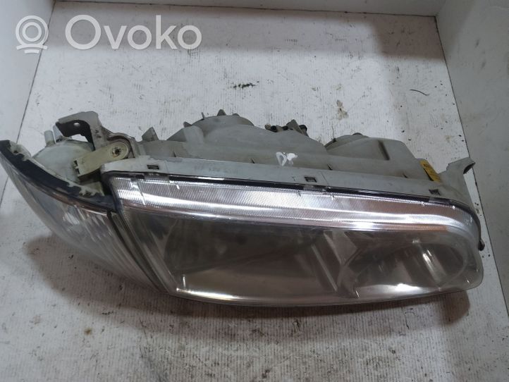 Hyundai H-1, Starex, Satellite Lampa przednia 010110999000