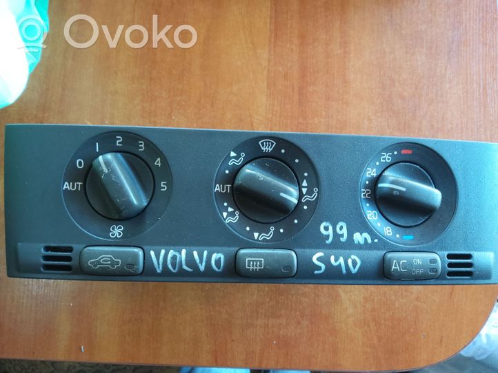Volvo S40, V40 Ilmastoinnin ohjainlaite 614029