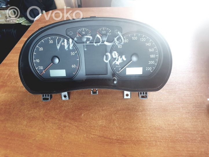 Volkswagen Polo Compteur de vitesse tableau de bord 6Q0920800PX