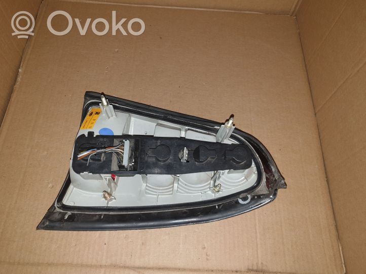 Opel Vectra B Lampa tylna 09153153