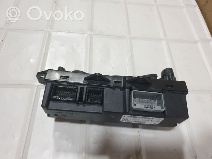 Chrysler Pacifica Interruttore di controllo dell’alzacristalli elettrico 04685980AH