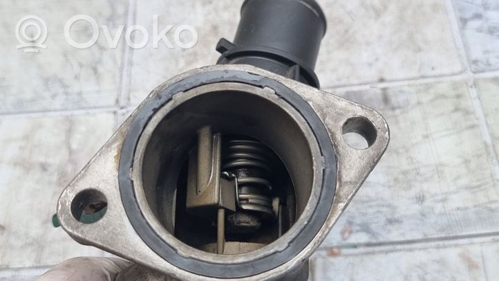 Saab 9-5 Termostat / Obudowa termostatu 55202510