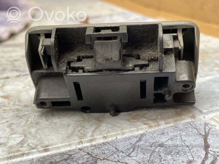 Toyota Avensis Verso Glove box lock 