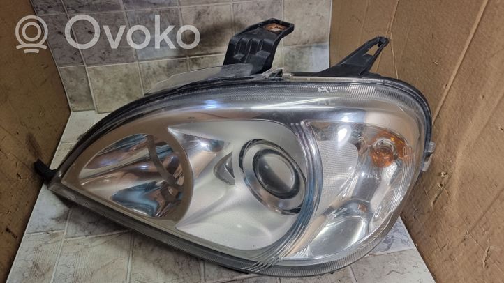 Mercedes-Benz ML W163 Lampa przednia 22315500