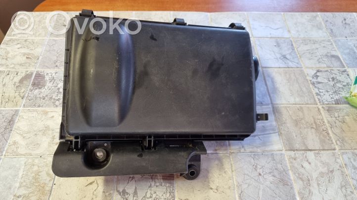 Toyota Prius (XW20) Scatola del filtro dell’aria 1001406970