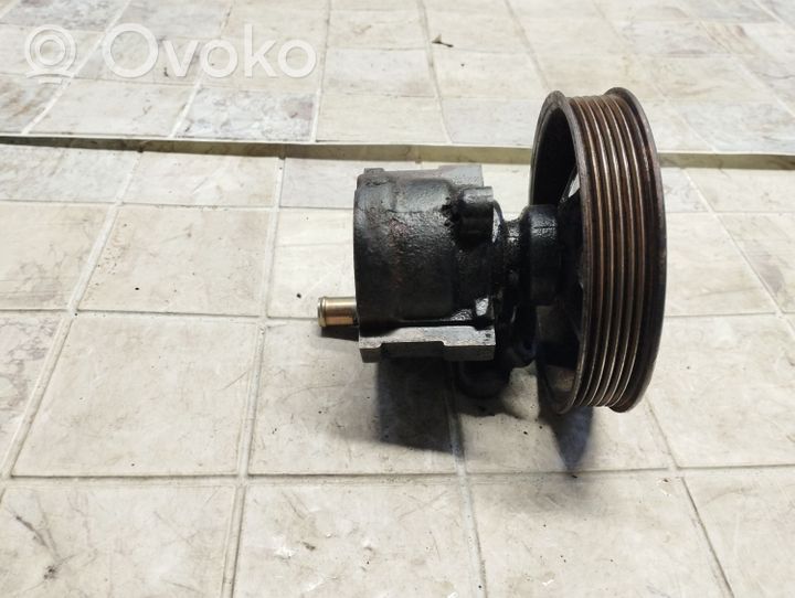 Opel Tigra A Power steering pump 90409232