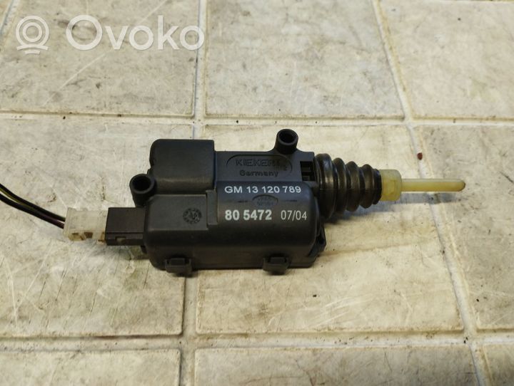 Opel Astra G Motor de la tapa sellante del depósito de combustible 13120789