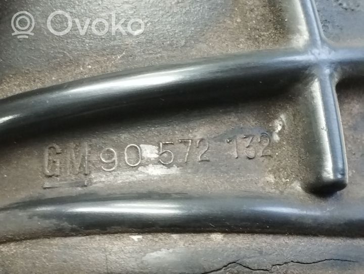 Opel Omega B2 Välijäähdyttimen letku 90572132