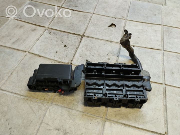 Volkswagen Fox Cableado positivo 5Z0937548C