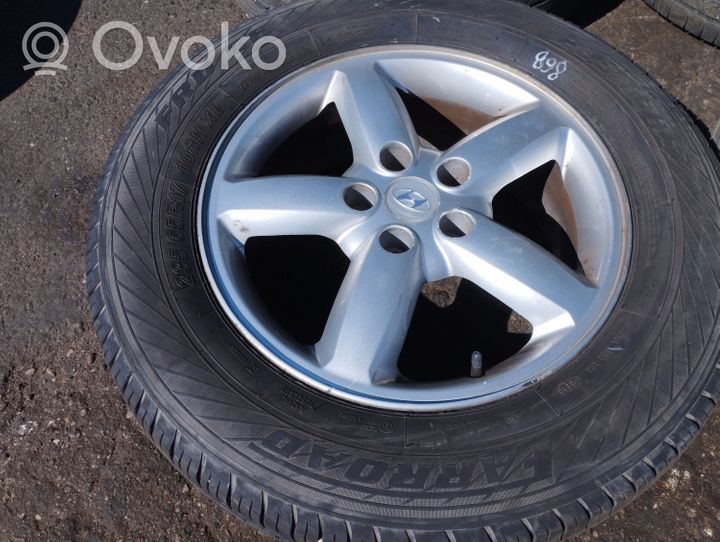 Hyundai Santa Fe R17 alloy rim 529102B170