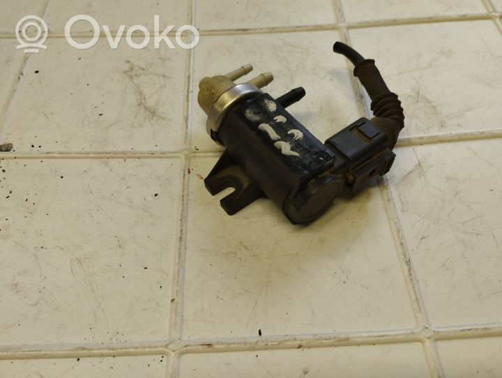 Skoda Superb B5 (3U) Turbo solenoid valve 1J0906627B