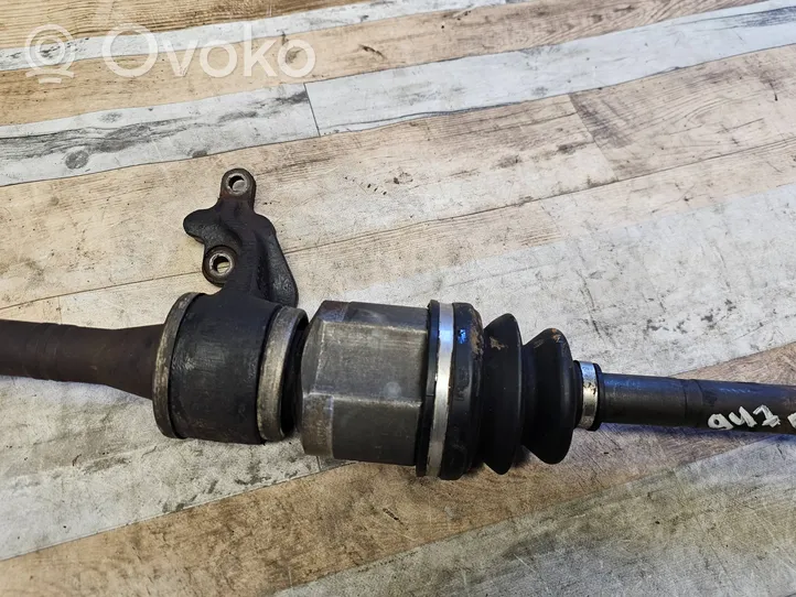 Hyundai Accent Front driveshaft 4956017100