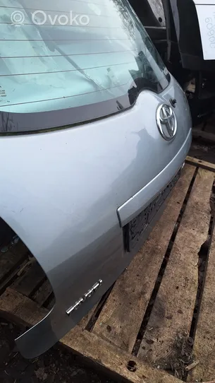 Toyota Auris 150 Tylna klapa bagażnika 