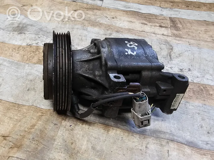 Toyota Yaris Compressore aria condizionata (A/C) (pompa) 4472607350