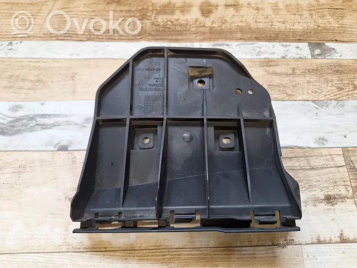 Volvo V50 Staffa di rinforzo montaggio del paraurti posteriore 30763019