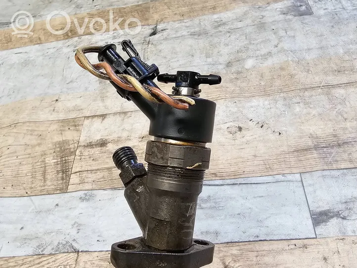 Peugeot 607 Fuel injector 0445110036