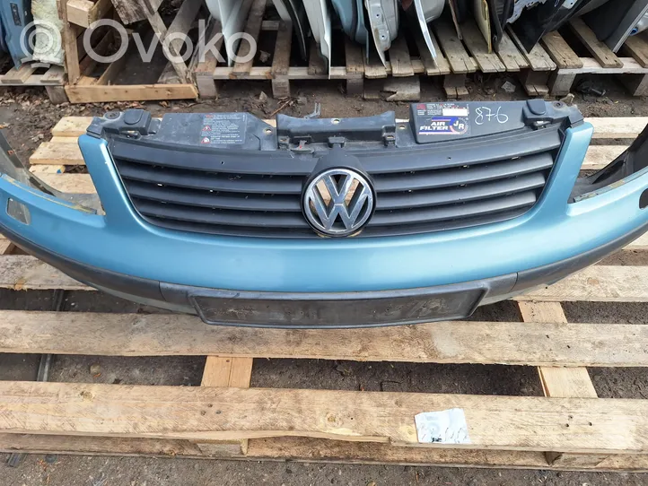 Volkswagen PASSAT B5 Front bumper 