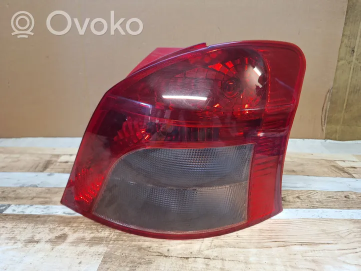 Toyota Yaris Lampa tylna 