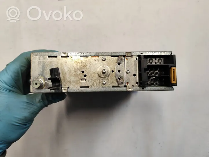 Opel Omega A Radio / CD/DVD atskaņotājs / navigācija 7643784010