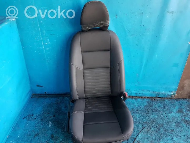 Volvo V50 Priekinė keleivio sėdynė 