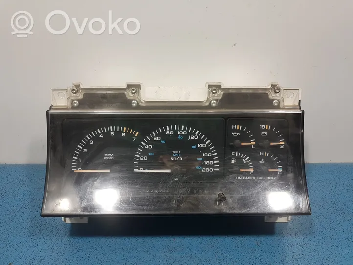 Chrysler Grand Voyager II Speedometer (instrument cluster) 4437782