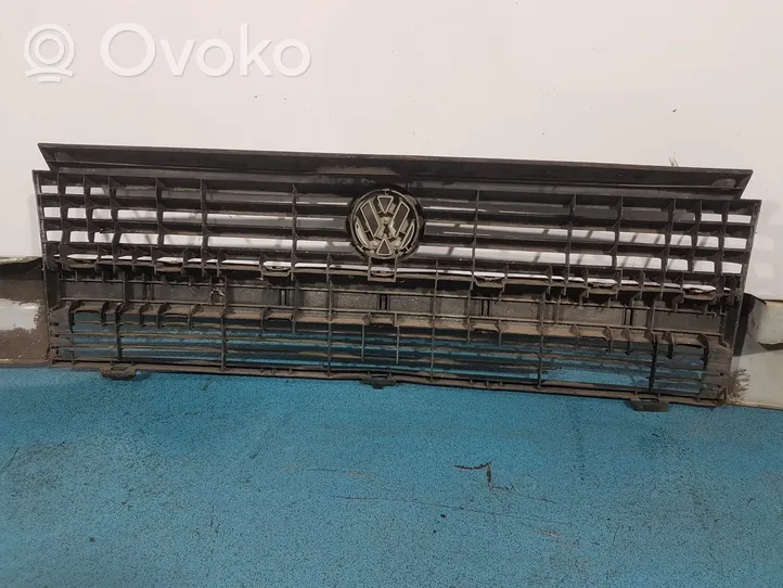 Volkswagen Transporter - Caravelle T4 Front grill 