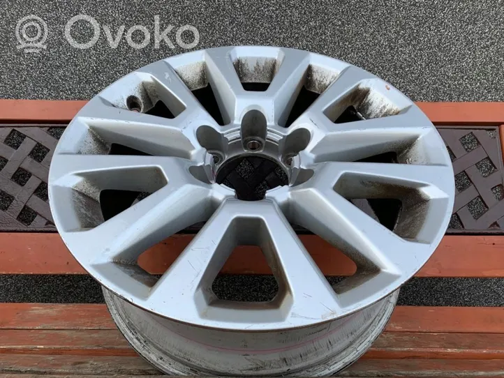 Toyota Land Cruiser (J200) R18 alloy rim 