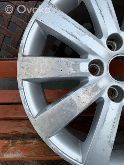 Volkswagen Multivan T5 R17 alloy rim 