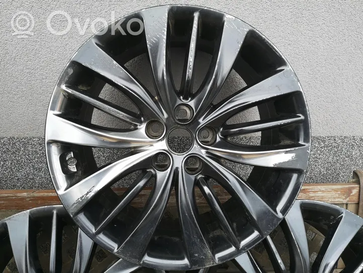 Hyundai Genesis R19 alloy rim 