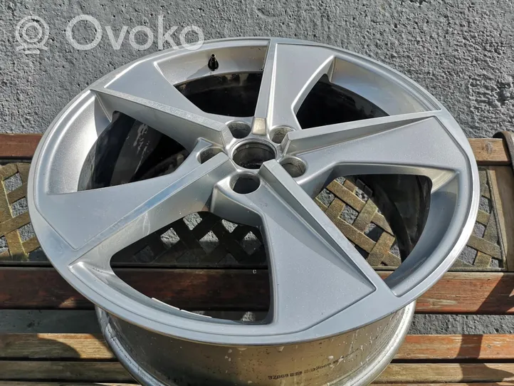 Audi Q7 4M Felgi aluminiowe R20 