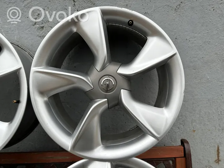 Opel Astra J Felgi aluminiowe R19 