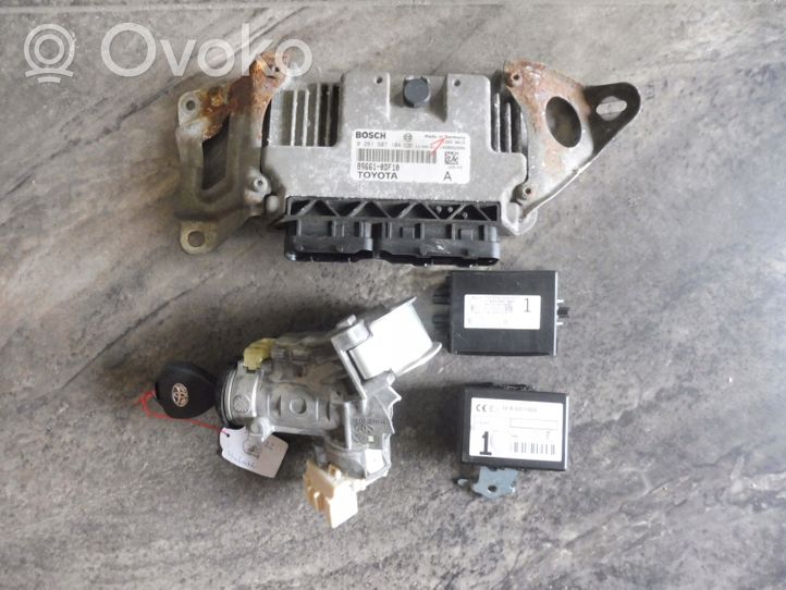 Toyota Yaris Kit centralina motore ECU e serratura 896610DF10