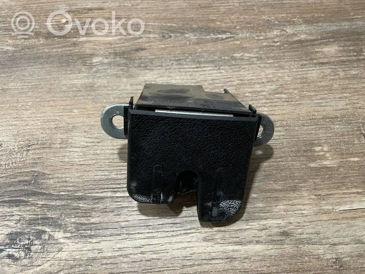 Volkswagen Touran II Tailgate/trunk/boot lock/catch/latch 1T0827505H